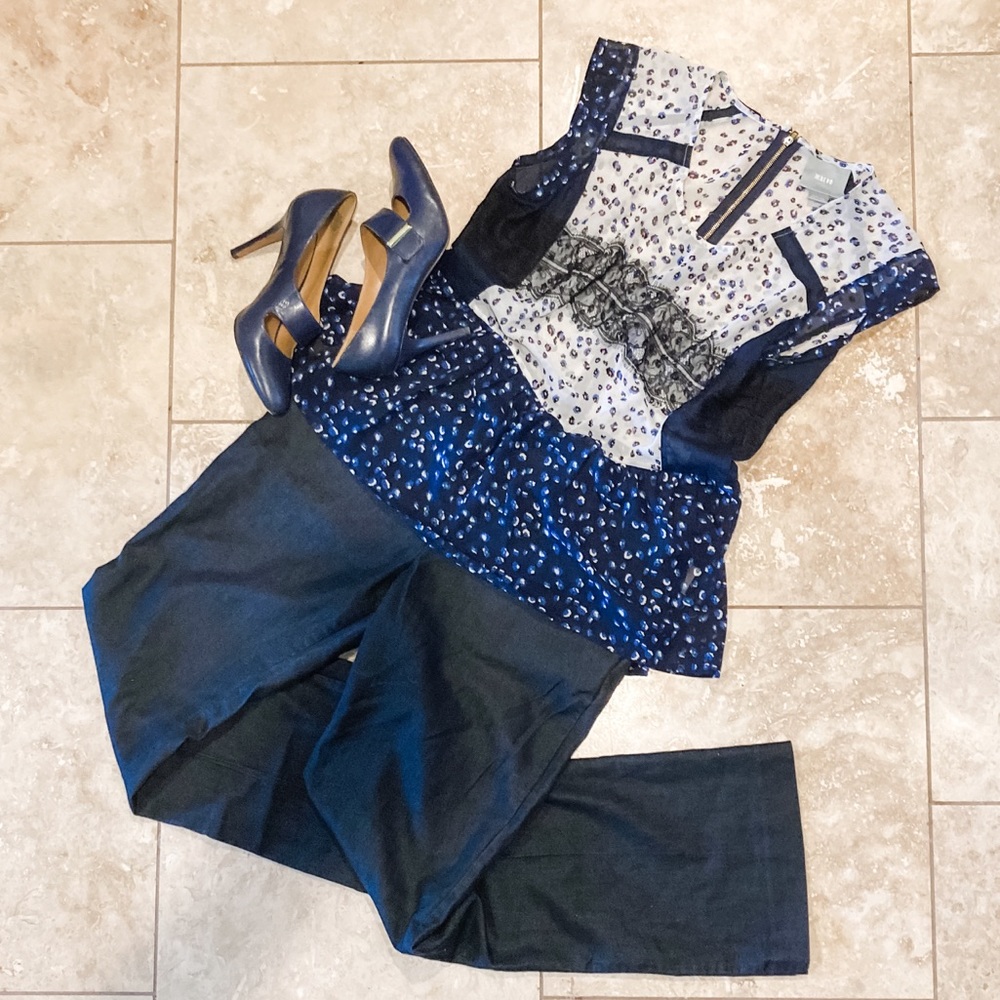 🌼 3 for $20! Mossimo trouser jeans